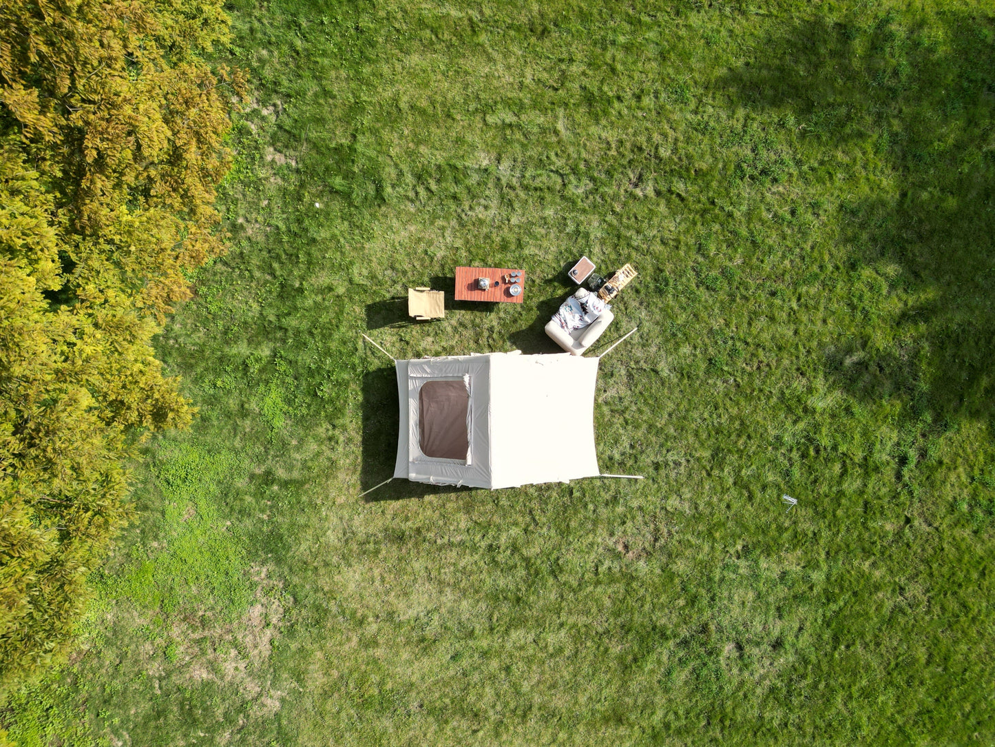 4 - 6 Person Inflatable Glamping Tent | 4 - Season, 5 - Min Setup | Campingood for camping and outdoor | campingood.com